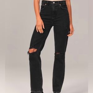 Abercrombie Black Ultra High Rise 90s Straight Jean Size 29